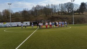 Lagene gjør seg klare til kamp